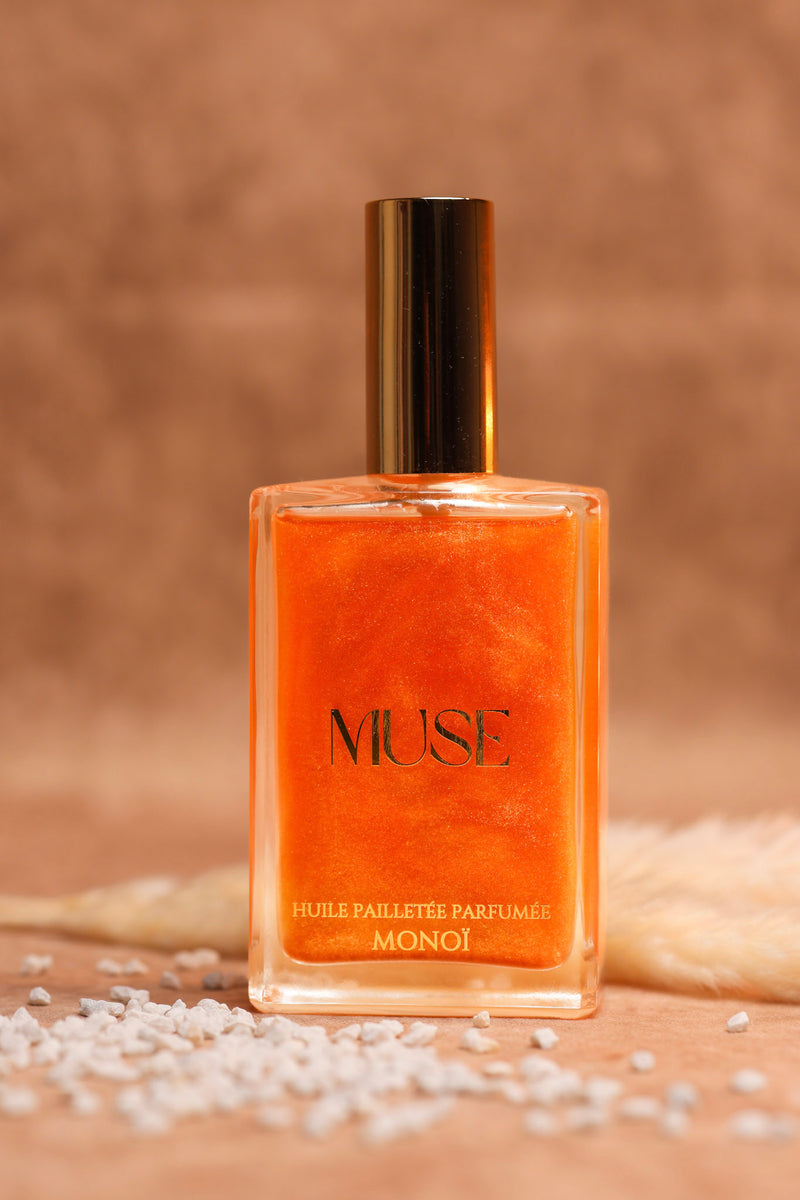 Huile pailletée parfumée